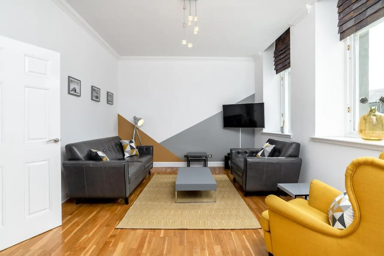 Old School Apartment Aberdeen